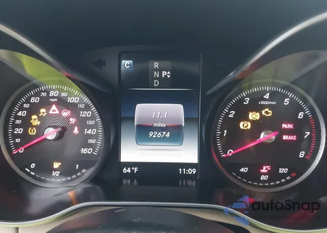 2016 Mercedes-Benz C 300 4Matic из США, поврежденный, VIN 55SWF4KB3GU101946